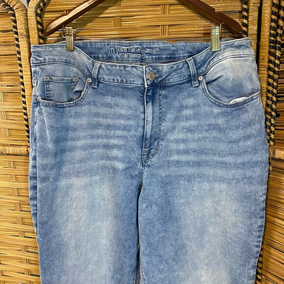 M Jeans by Maurices 22W Long High-Rise Curvy Bootcut Light Wash Denim flare - Picture 4 of 6